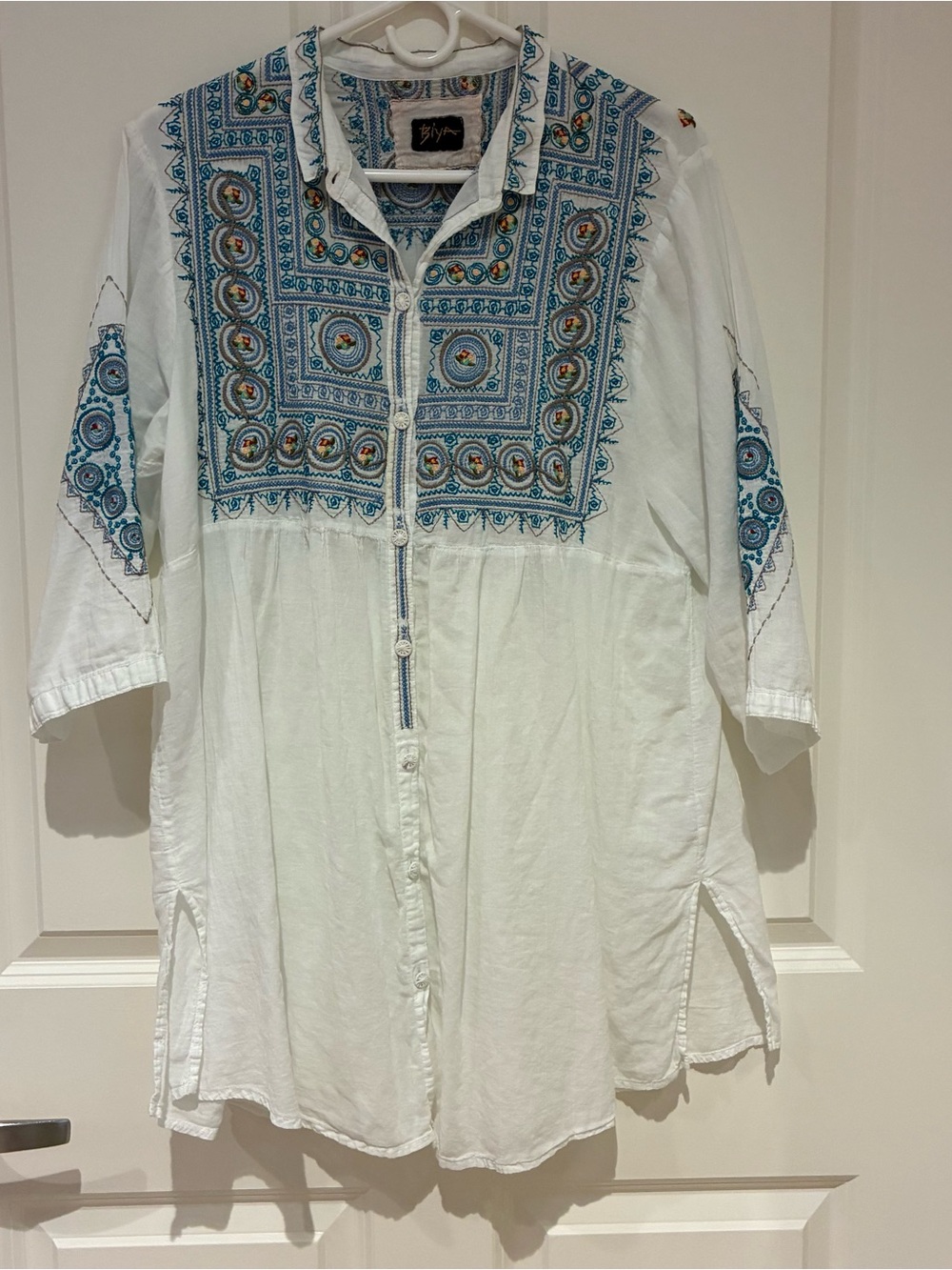 Johnny Was Biya Boho Embroidered White Shirt with Blue Pattern